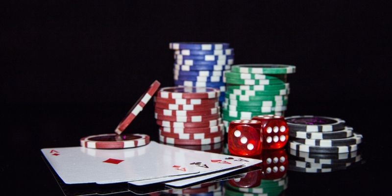 Cẩm nang cơ bản dành cho tân binh trước khi tham gia Poker